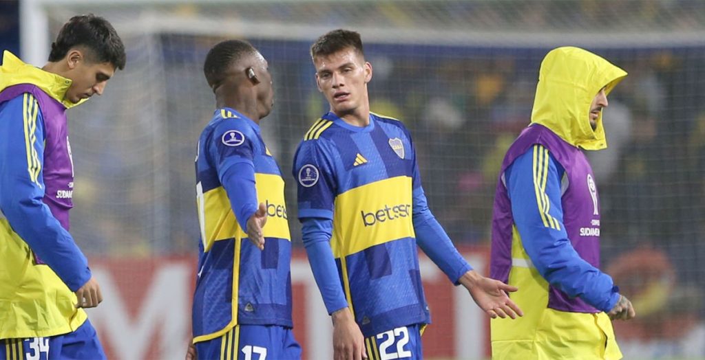 Boca empató con Fortaleza y comprometió su clasificación