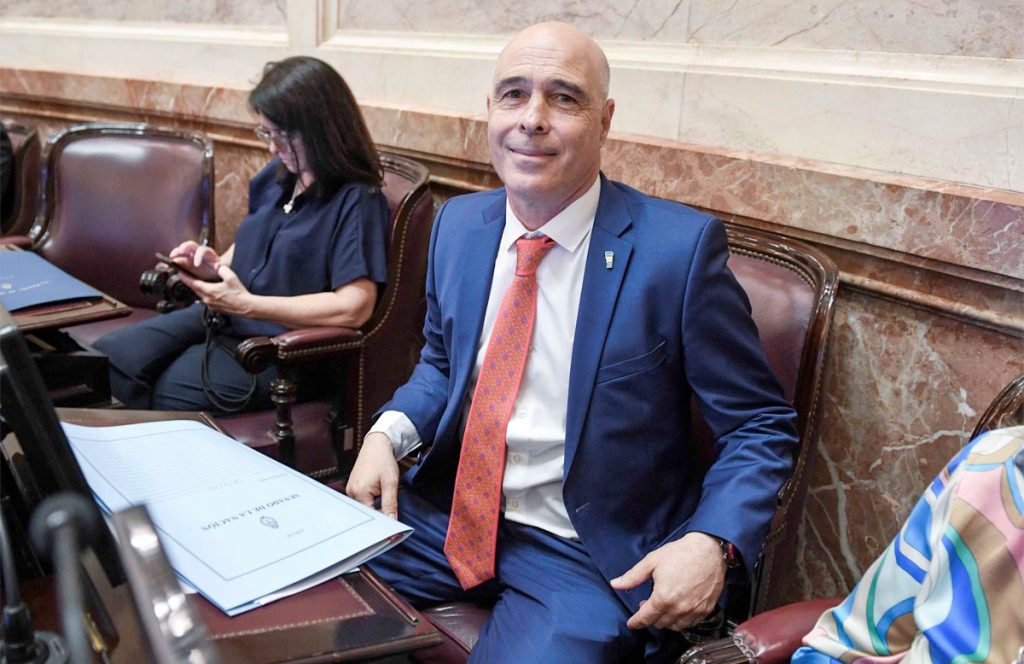 Bartolomé Abdala, sobre el futuro de la Ley Bases: “Si tengo que jugar la gaseosa, va a haber dictamen esta semana”