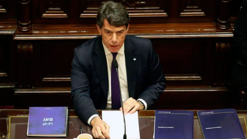 Posse, fustigó a los piqueteros durante su exposición en el Senado