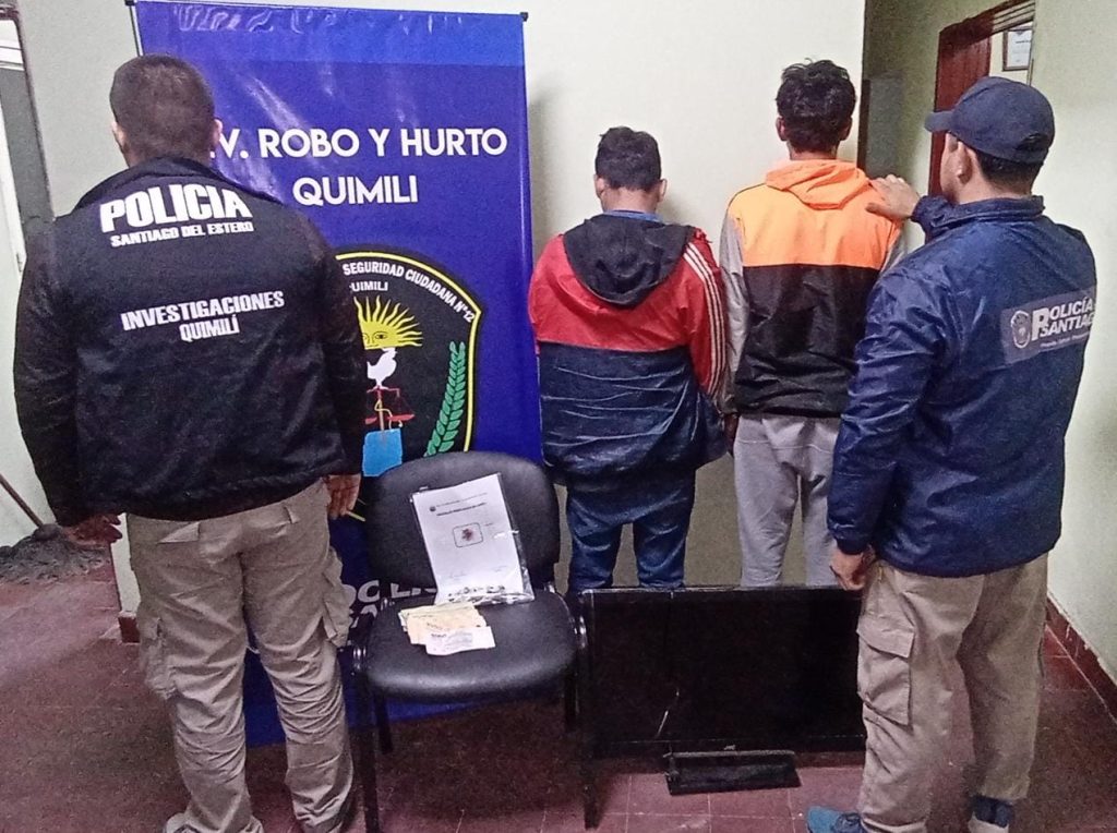 Detienen a dos sujetos acusados de robo y les secuestran drogas durante un operativo