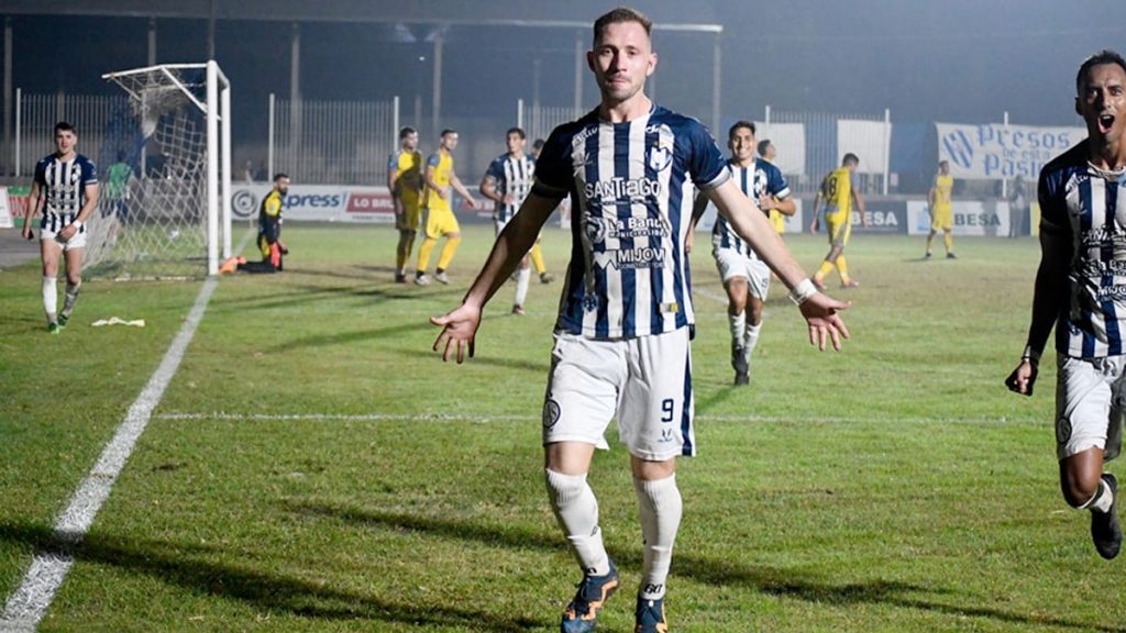 Triunfazo de Sarmiento para seguir arriba