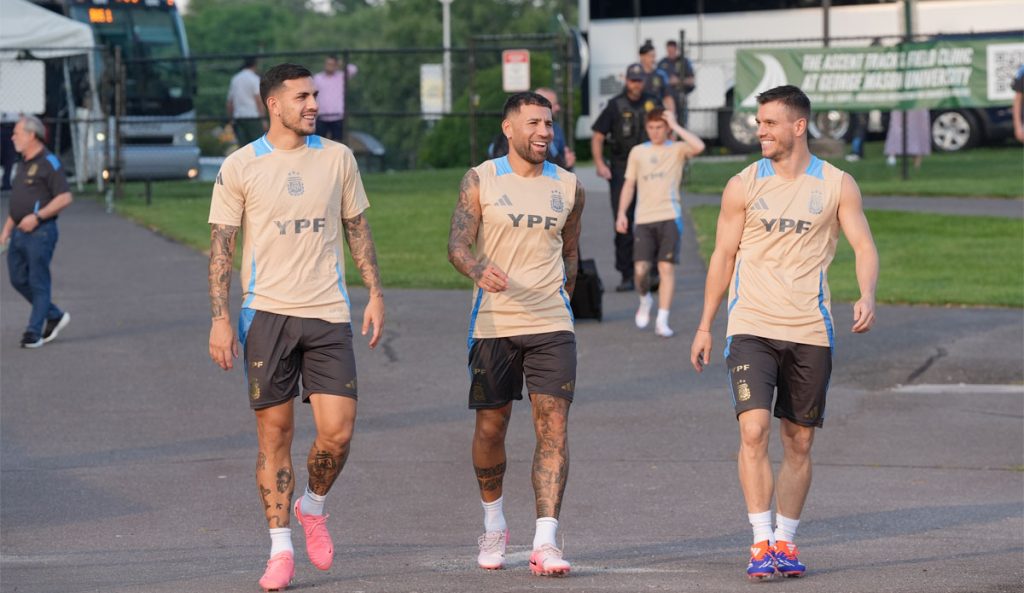 Con Paredes, el once que planea Scaloni para el debut en la Copa América