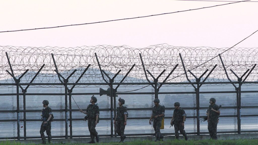 Tensión: Corea del Sur dispara tiros de advertencia a soldados norcoreanos que cruzaron la frontera