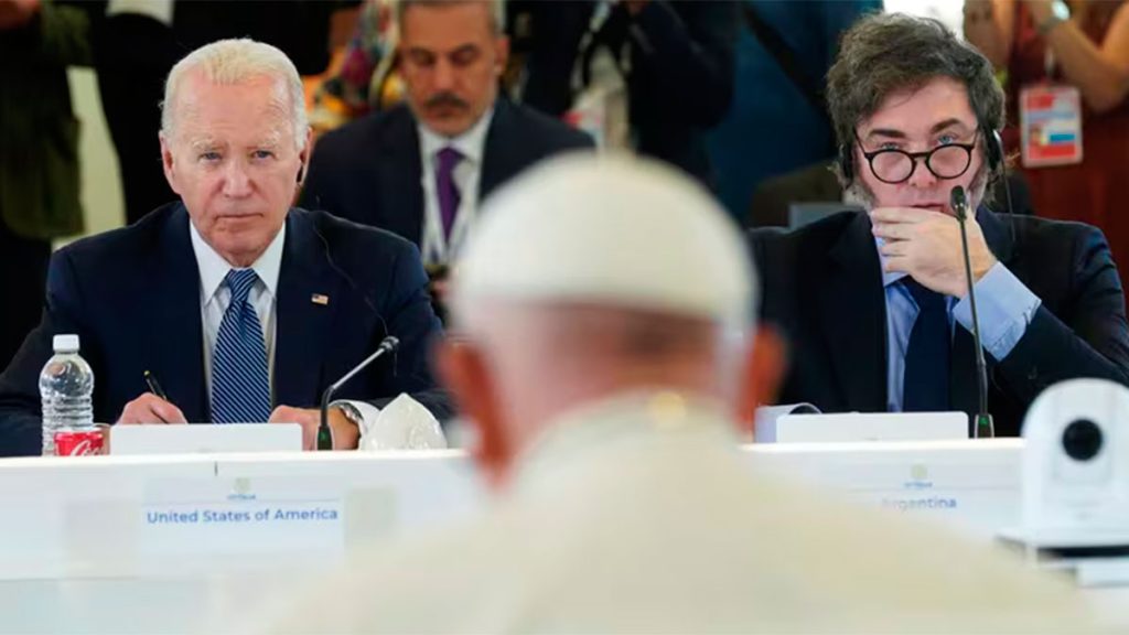 Francisco pide prohibir armas letales de IA durante la Cumbre del G7
