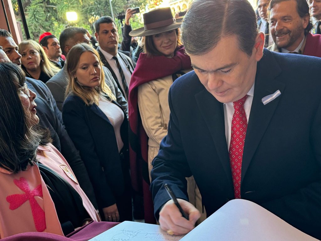Zamora participó en Salta del acto en conmemoración al General Martín Miguel de Güemes