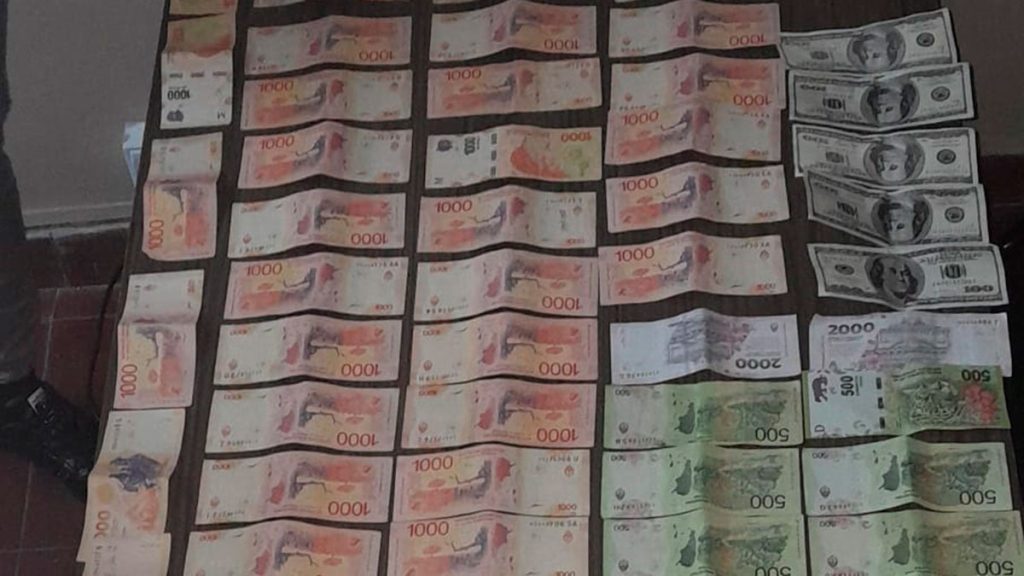 Detienen a un cordobés por un intento de fraude con billetes falsos en Sumampa