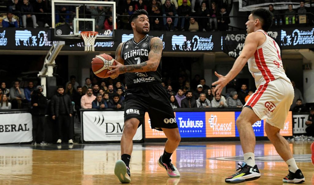 Olímpico volvió a ganar y habrá quinto juego