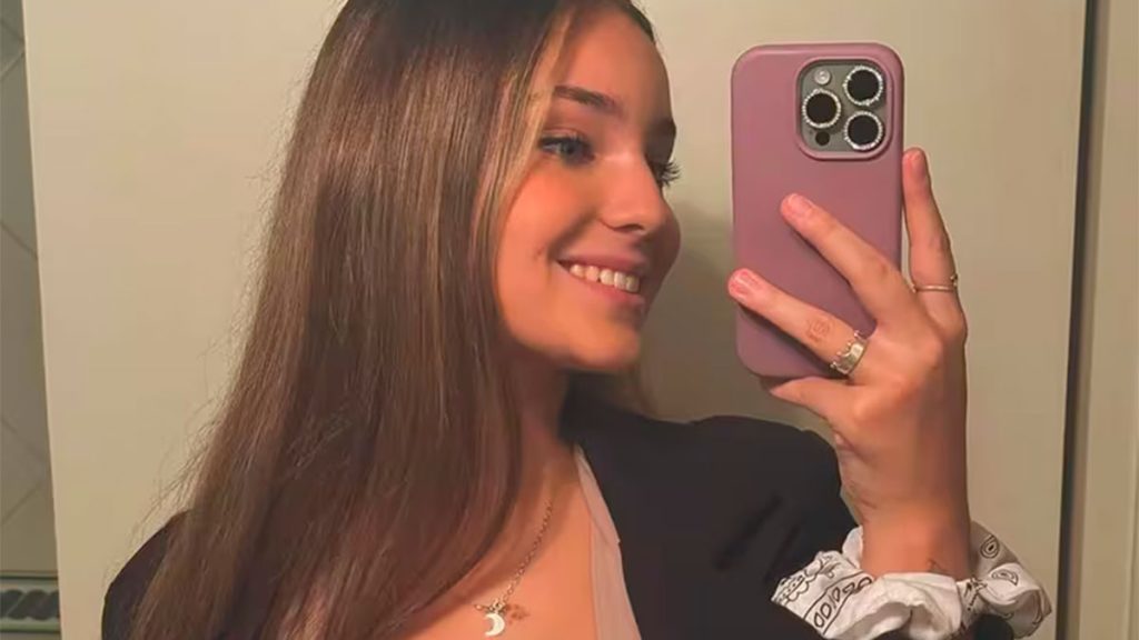 Hallaron muerta a una estudiante e influencer dentro de un auto y detuvieron a su mejor amigo