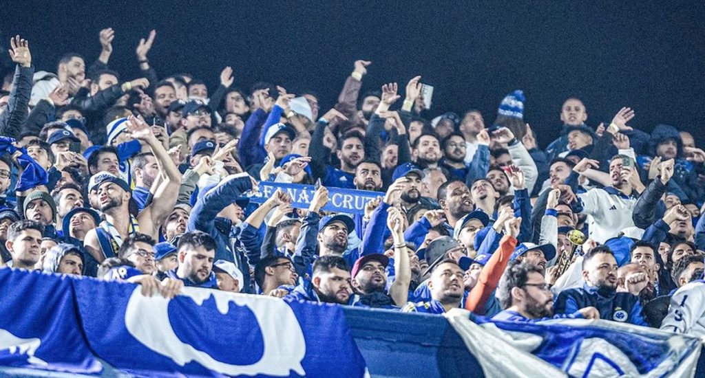 Fuerte comunicado de Cruzeiro contra Boca por gestos racistas