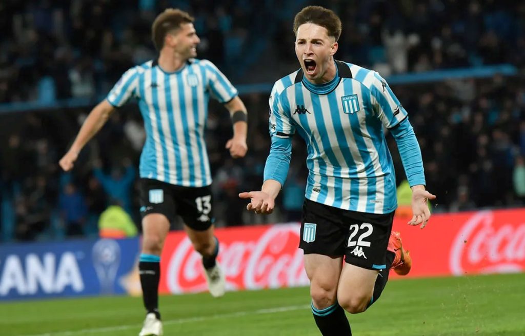 Racing aplastó a Huachipato y avanza en la Copa Sudamericana
