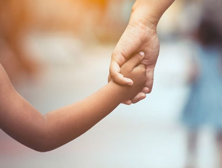 Recuerdan que sigue abierta la búsqueda de una familia para Mateo y Camila