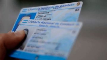 El Gobierno nacional propone que la renovación de la licencia de conducir deje de ser presencial