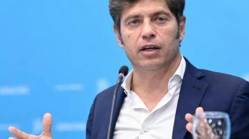 Kicillof le puso fecha a las PASO bonaerenses