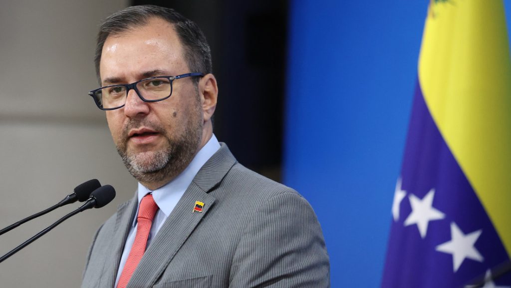Venezuela denuncia que Estados Unidos lidera un intento de golpe de Estado