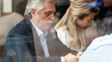Declara el exmédico presidencial: deberá responder casi 100 preguntas sobre los golpes de Fabiola Yañez