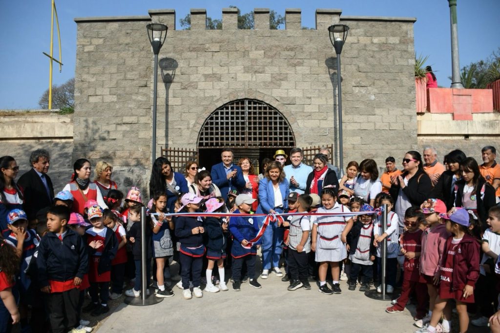 El túnel que conecta el Parque del Encuentro con el Parque de los Niños quedó oficialmente inaugurado