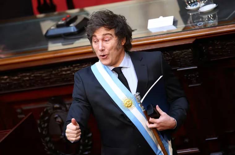 En pleno discurso, Milei tiró una chicana a los diputados de Unión por la Patria