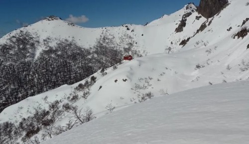 Una avalancha en Bariloche dejó un muerto, un herido y otro desaparecido