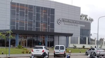 Las Termas: un partido de fútbol terminó con un adolescente con traumatismo de cráneo tras chocar con un paredón