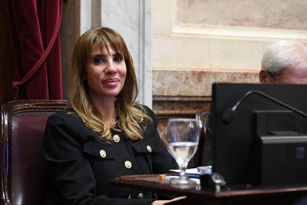 Claudia de Zamora: “Juntos podemos seguir construyendo un futuro mejor”