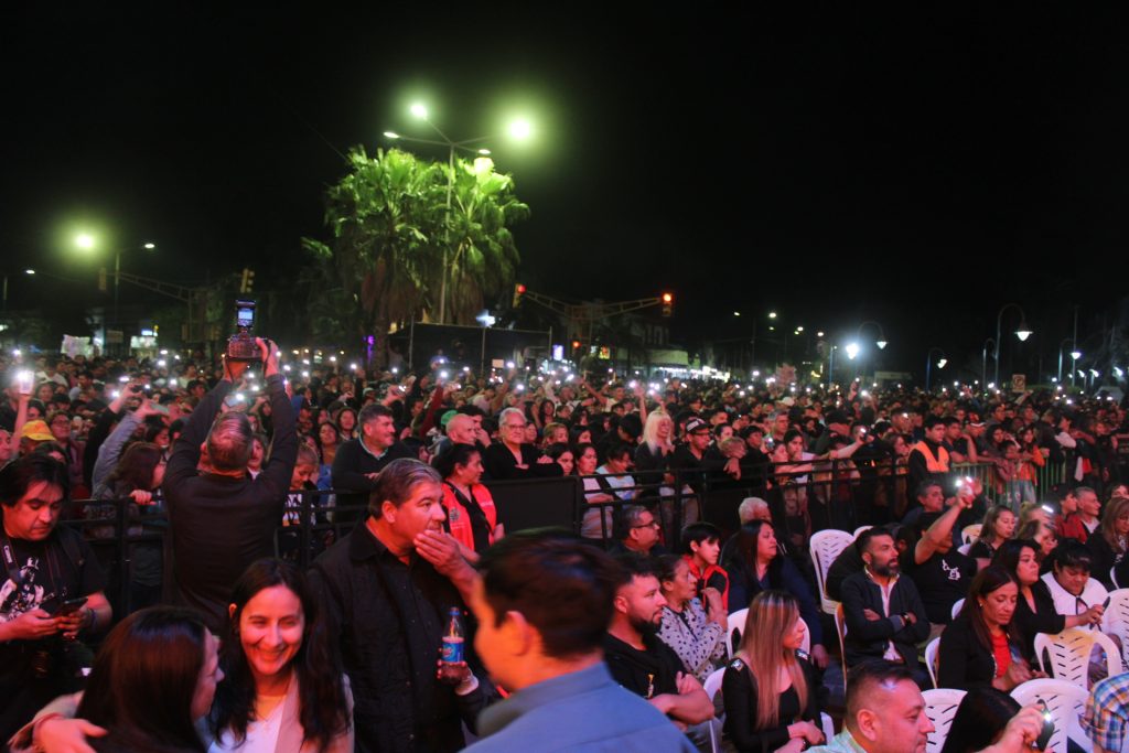 La ciudad de La Banda recibió sus 112 años acompañada de una multitud de vecinos