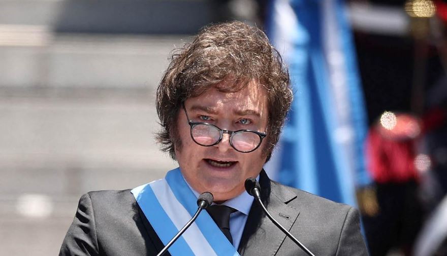 Milei concurre al Congreso a presentar el Presupuesto 2025 con déficit cero