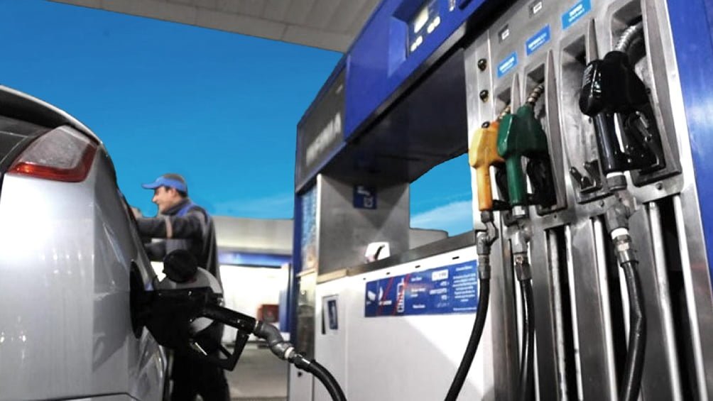 Una mala costumbre: nuevo aumento en los combustibles llegó junto a febrero