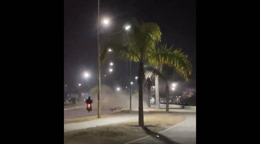 Video: motociclista murió al derrapar cuando corría picadas en Las Termas