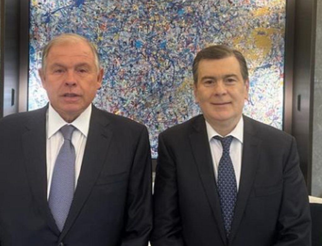 Zamora visita Estados Unidos y desarrollará una importante agenda