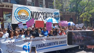 Fotos: la marcha de Santiago del Estero por la Universidad Pública en imágenes