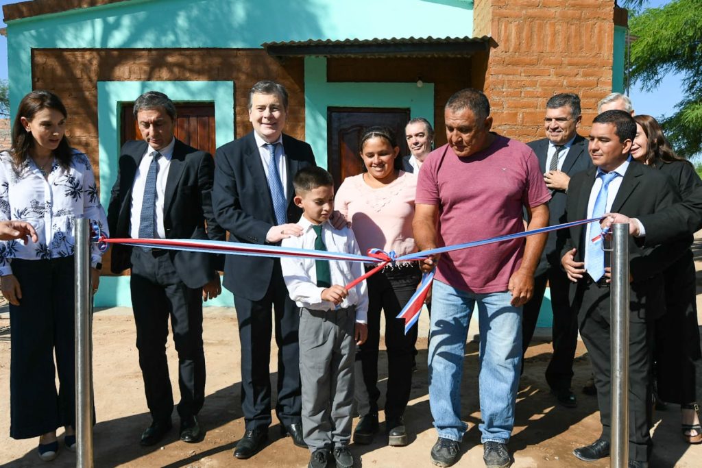 El Gobernador Zamora inauguró jardines de infantes y obras en el Departamento Pellegrini