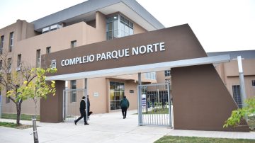 Tránsito de la Capital informó que ya se pueden retirar licencias de conducir físicas que están vigentes en la versión digital
