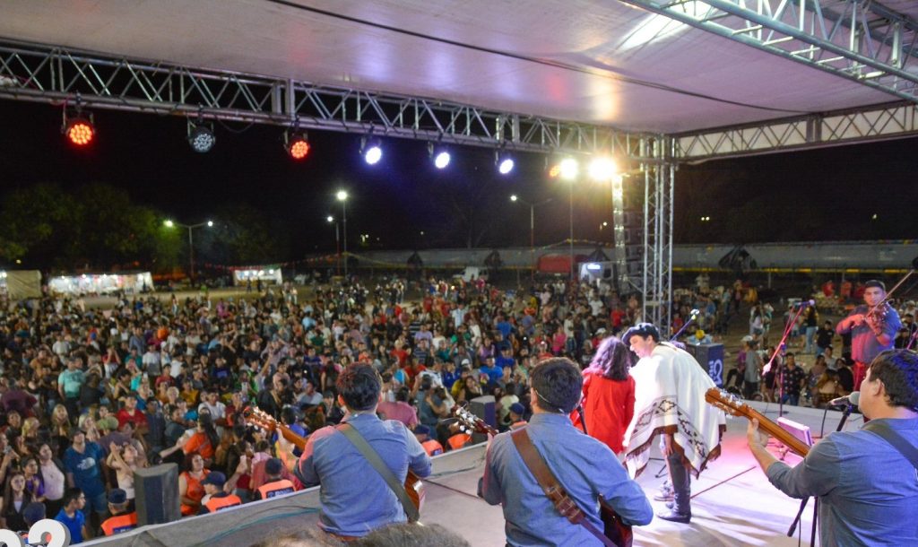 Monte Quemado: multitudinario cierre de festejos por sus 92 años