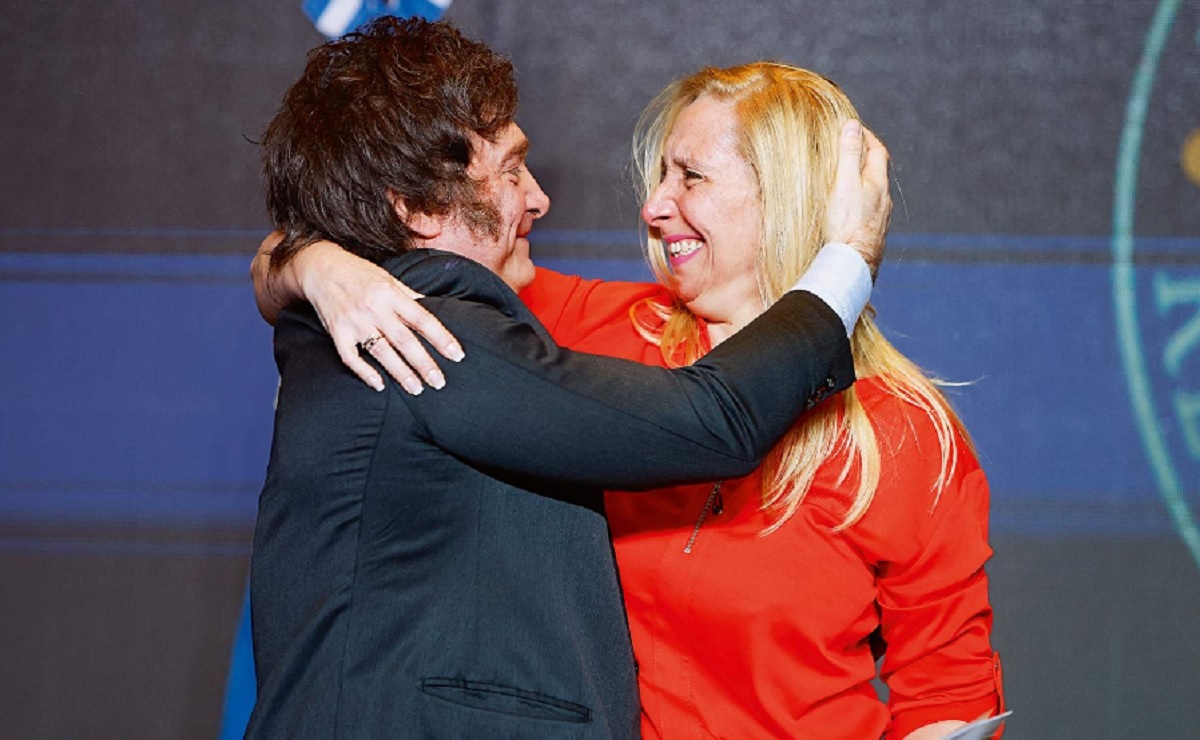 Javier Milei y Karina Milei