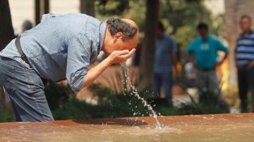 Santiago lideró el ranking de temperaturas altas y se esperan días más calurosos