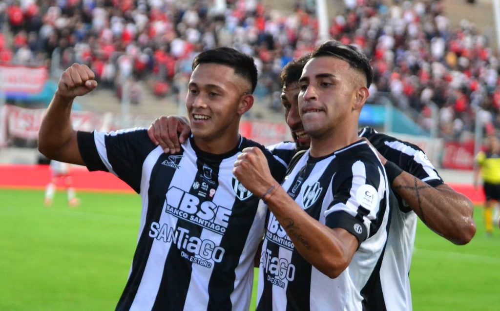 Central Córdoba quiere estirar su racha ante San Lorenzo