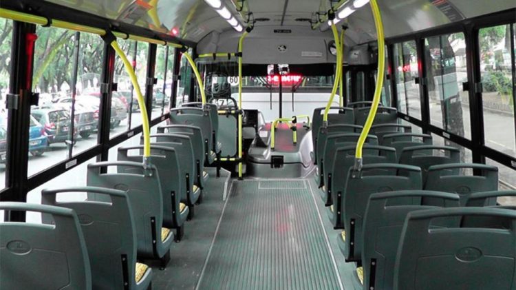 Sigue el paro en la Línea 21 y no hay colectivos entre Santiago y La Banda