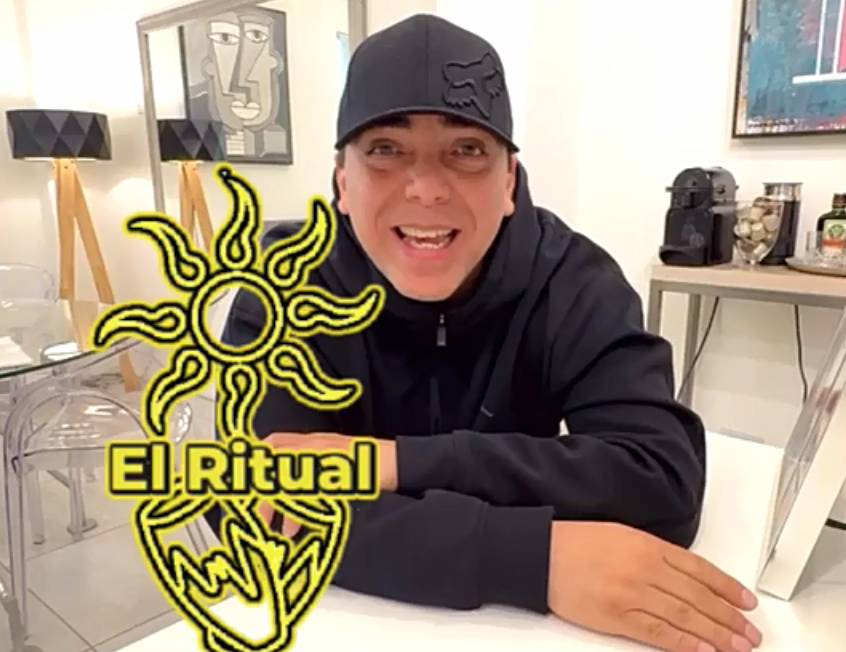 Cristian Castro saludó a sus fans de El Ritual Santiago y les prometió visitar pronto la provincia