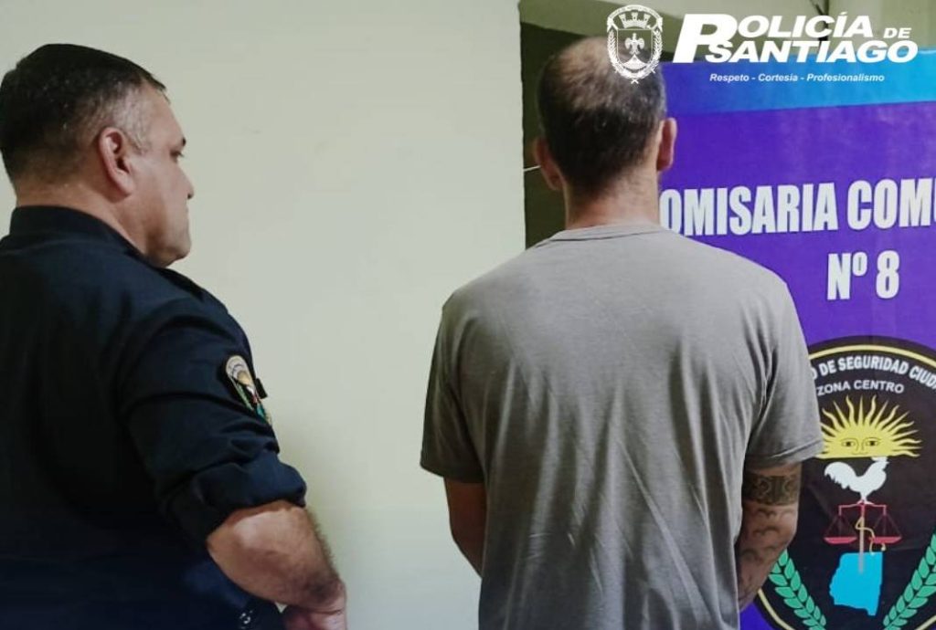 Detienen a un hombre que escondía varios cortes de carne para robar desde un conocido supermercado