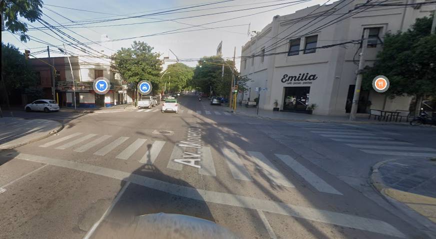 Violento choque en Moreno y Güemes deja como saldo a una mujer y su bebé heridos