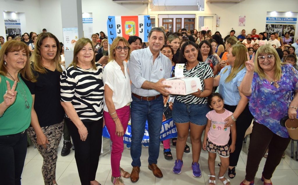 El Partido Justicialista de Santiago del Estero homenajeó a las madres