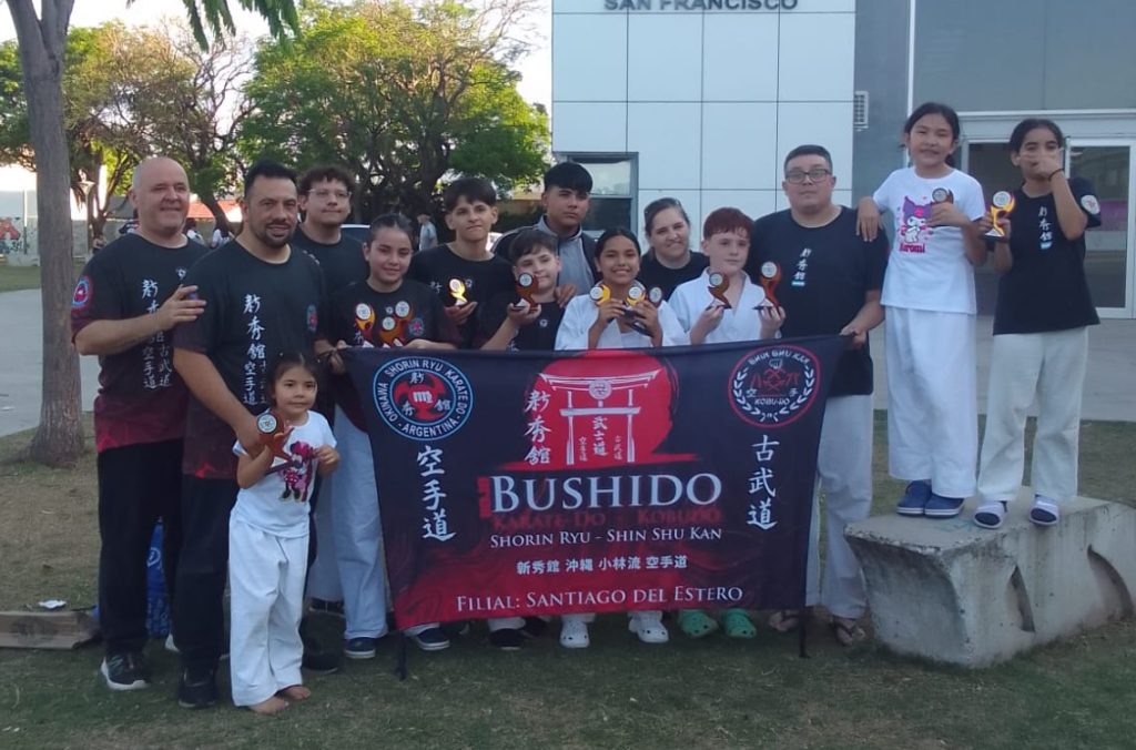 Santiago en lo mas alto del Karate-do y Kobudo, a Nivel Nacional, de manos del Dojo Bushido
