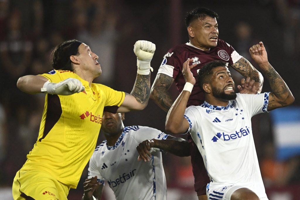 Lanús perdió en el sur y se quedó sin final de la Copa Sudamericana