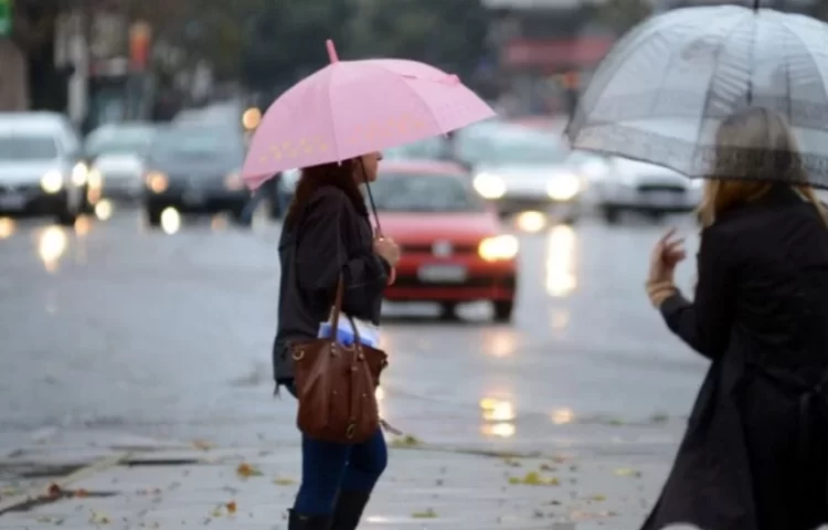 Lanzan alerta amarilla y naranja por lluvias para este miércoles 15 de julio 2026: cuáles son todas las provincias afectadas