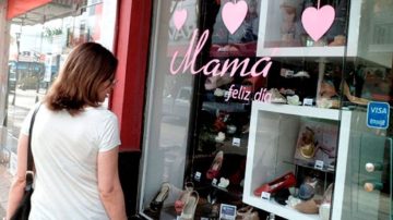 Las ventas por el Día de la Madre 2024 bajaron 0,9% interanual