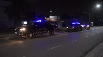 Un Oficial subinspector era perseguido por la Policía, hizo un disparo al aire y escapó