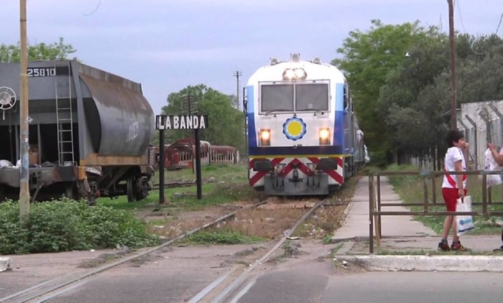 La motosierra de Milei llegó al servicio La Banda-Fernández: así será el último recorrido