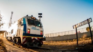 Ya venden los pasajes de tren de La Banda a Retiro: cómo obtengo 10% de descuento