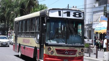 Anunciaron medida de fuerza en colectivos para el lunes