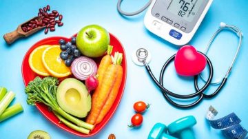 Atención hipertensos: los 5 alimentos que se deben evitar si se tiene presión arterial alta